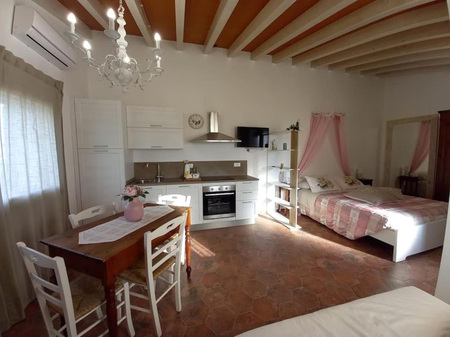 La Casina Di Campagna Tra Cecina E Bibbona Villa Exterior photo